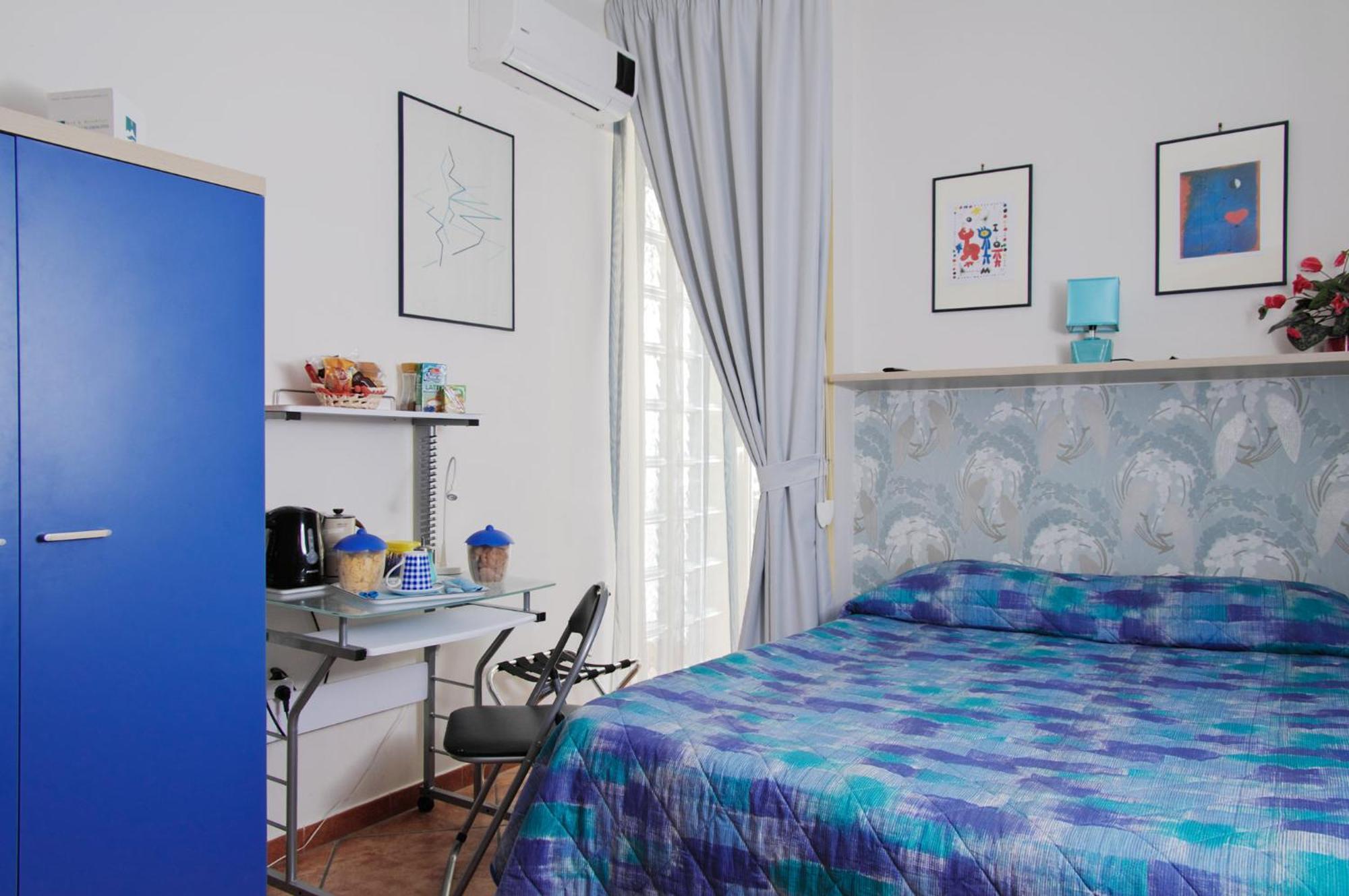 B&B Napoli Plebiscito Екстериор снимка