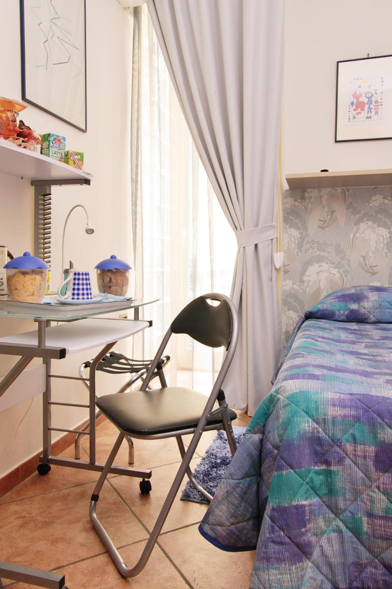 B&B Napoli Plebiscito Екстериор снимка